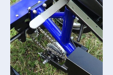 Detalle de la cadena.. Acceso a la galería. Abre nueva ventana